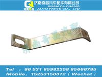 az1651110065,豪瀚配件 豪瀚導(dǎo)風(fēng)罩上支架WG1651110065,濟(jì)南奇昌汽車配件有限公司