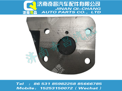 wg9200440002,黃河配件 黃河前制動(dòng)氣室支架（右）,濟(jì)南奇昌汽車配件有限公司