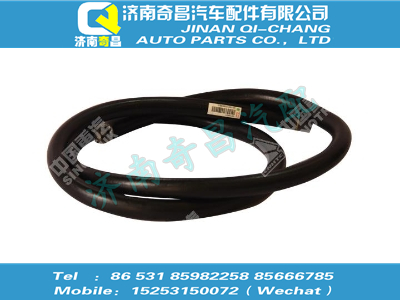 tg53715300007,HOWO配件 HOWO膨脹水箱L型膠管20*2700,濟(jì)南奇昌汽車(chē)配件有限公司
