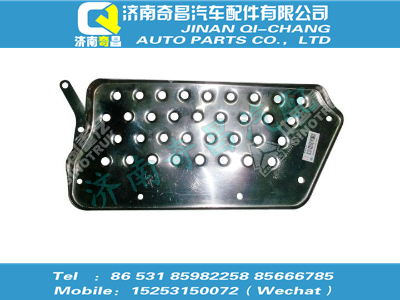 wg1682245196,汕德卡配件 汕德卡高位右下防滑板(與左件對稱),濟南奇昌汽車配件有限公司