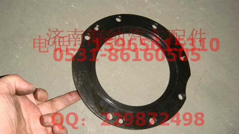 AZ2229100338,副箱軸承定位盤(HW13710)，產(chǎn)地山東濟(jì)南,濟(jì)南海納汽配有限公司