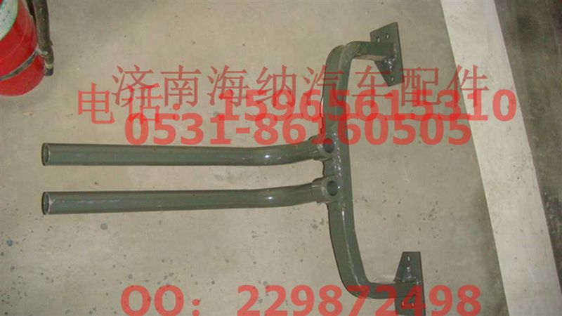 AZ9925950014,后擋泥板中間支架總成,濟(jì)南海納汽配有限公司