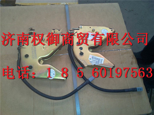 WG1684447028,重汽新斯太爾左右儀表面罩組件WG1682167010WG1682167214,濟(jì)南權(quán)御進(jìn)出口有限公司