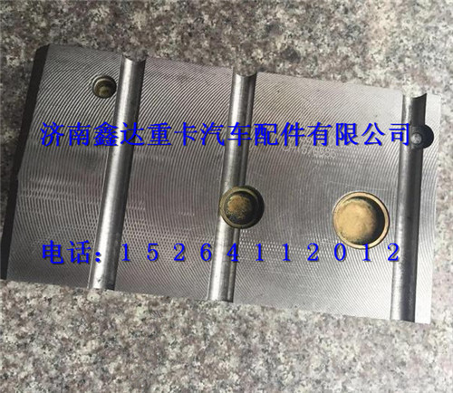 AZ1034040018 ,中國重汽D10國4氣缸蓋總成                           ,濟南鑫達重卡汽車配件有限公司