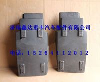 WG1664230089   ,重汽豪沃T7H左前輪后擋泥板                                             ,濟(jì)南鑫達(dá)重卡汽車配件有限公司