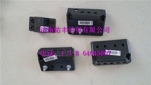 752W41259-0010,重汽豪沃T5G變速器輔助支撐支架(左)752W41259-0010,濟(jì)南佑豐經(jīng)貿(mào)有限公司（原鎬煜）