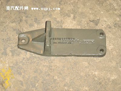 99100590032,99100590032.發(fā)動(dòng)機(jī)支架(左),濟(jì)南港新貿(mào)易有限公司